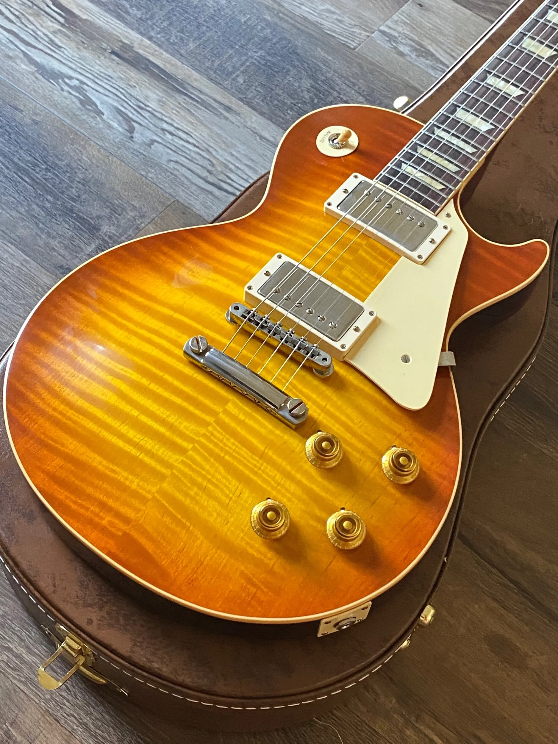 11C1EB53-060C-462C-AC6B-0744BC4787FF