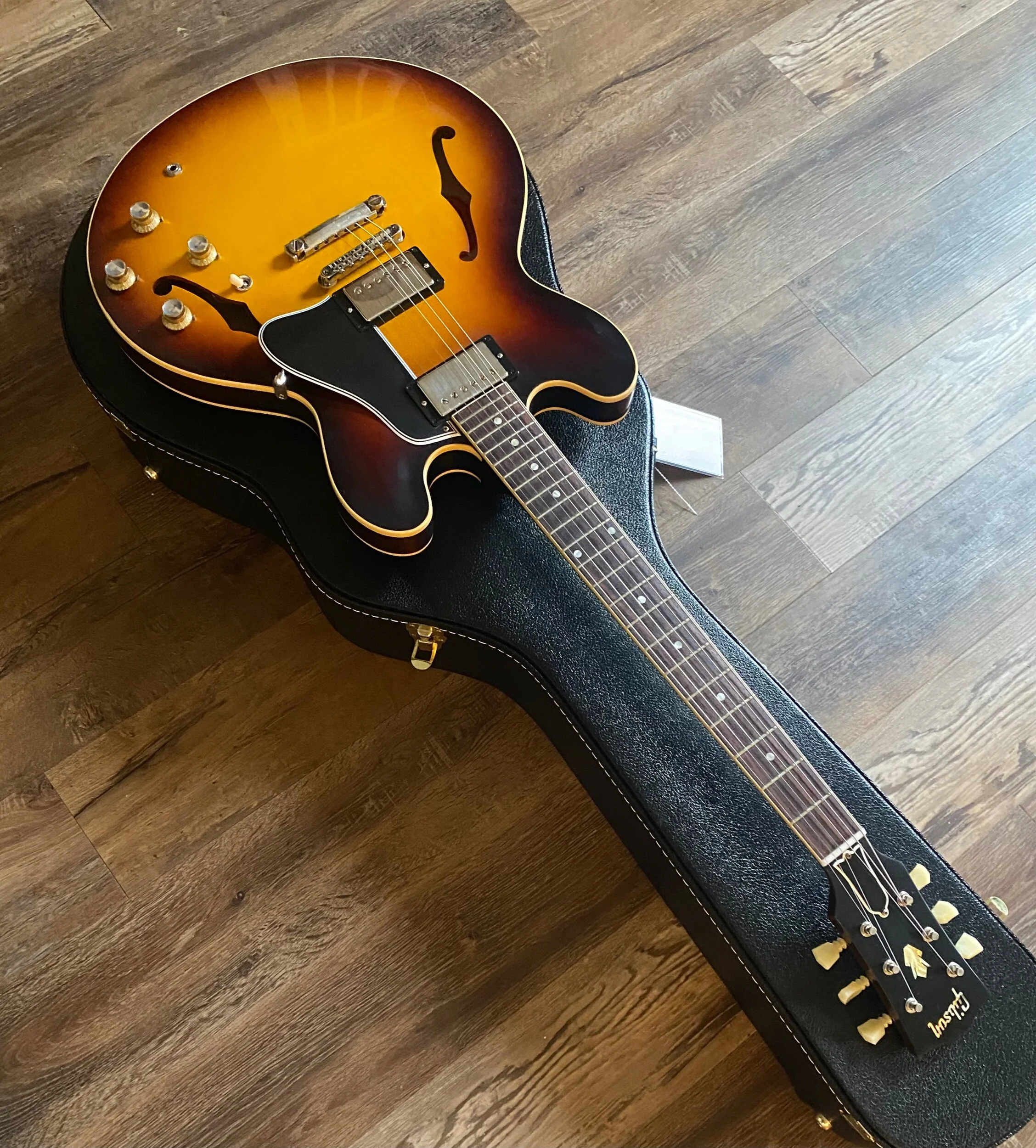 BB68C762-8309-4FA5-8A2F-F04F7381D137