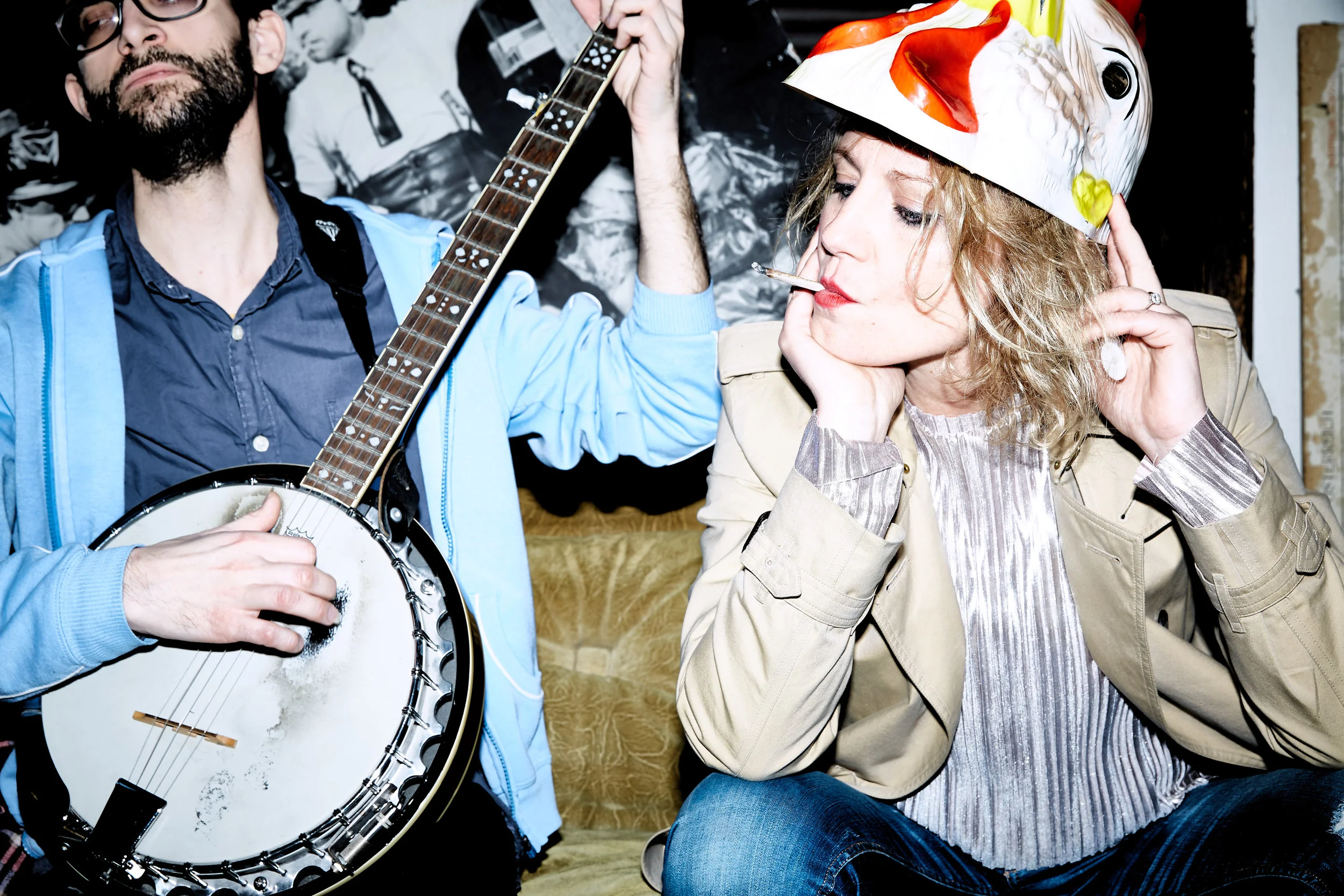 _W4C9065CARO CHIKKIN BANJO 01.jpg