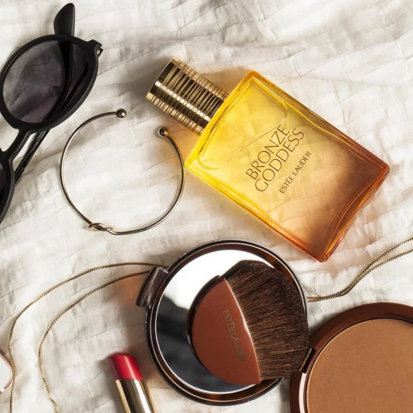 Estée Lauder, Social media campaign, Spring 2016. Photographer: Moses Berkson. Paul Moreno-Set and Styling.