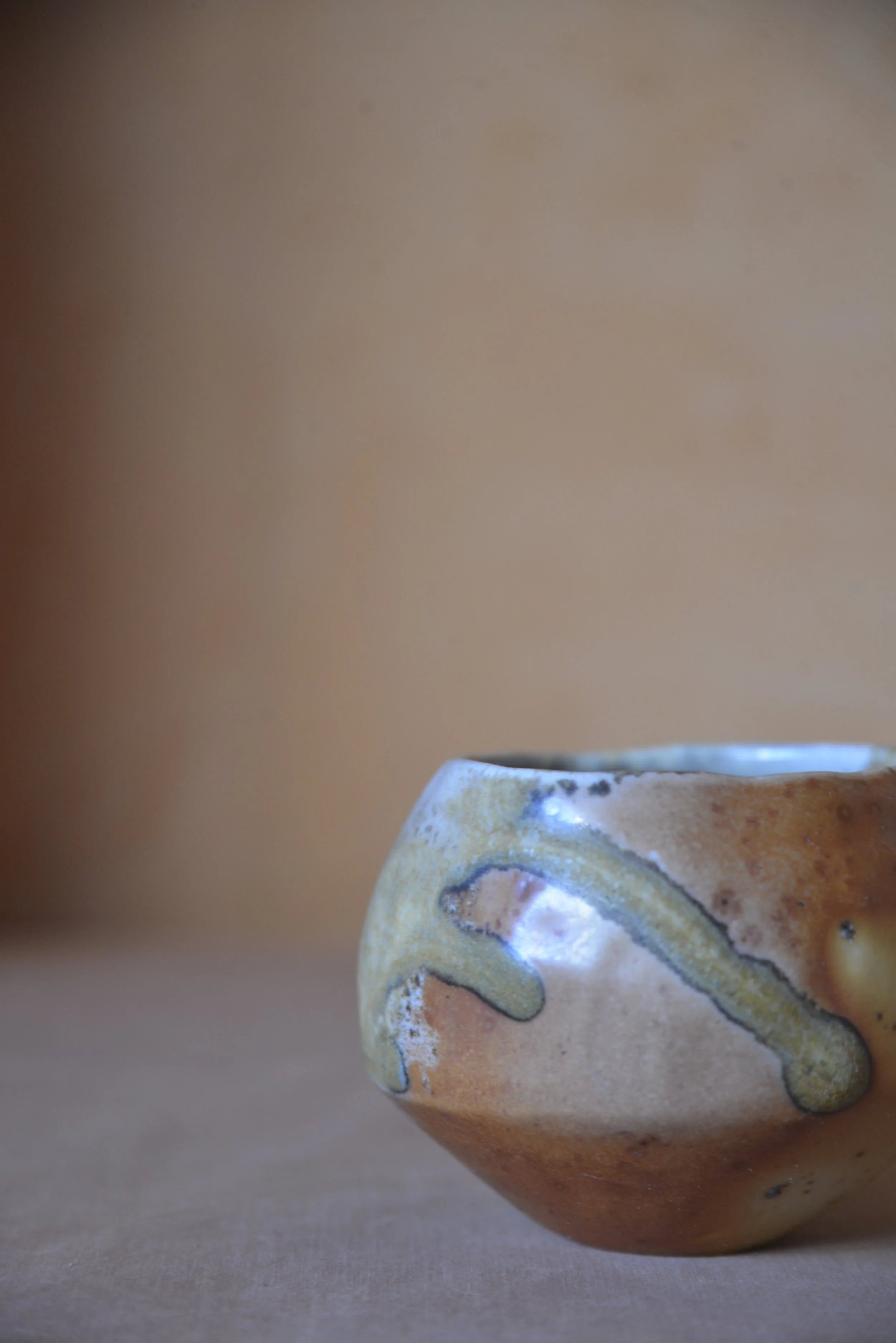 porcelain wine cup e