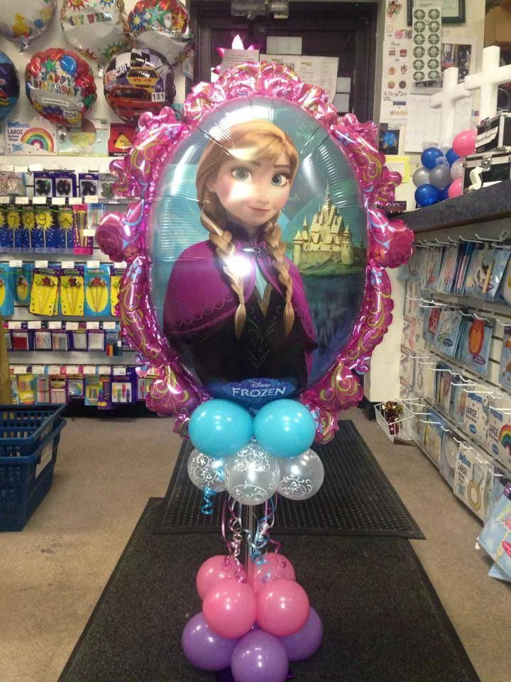 Anna Centerpiece