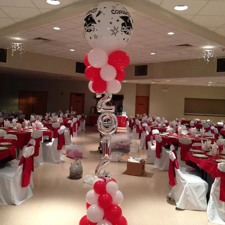 3ft balloon Tower Connected with the Year