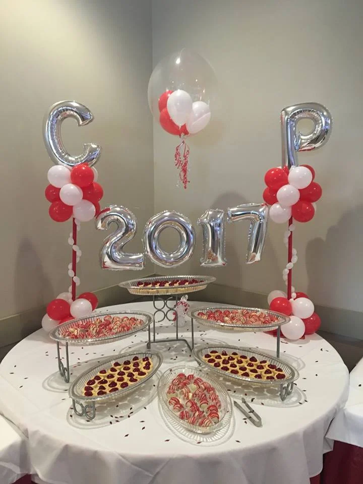 grad18.jpg