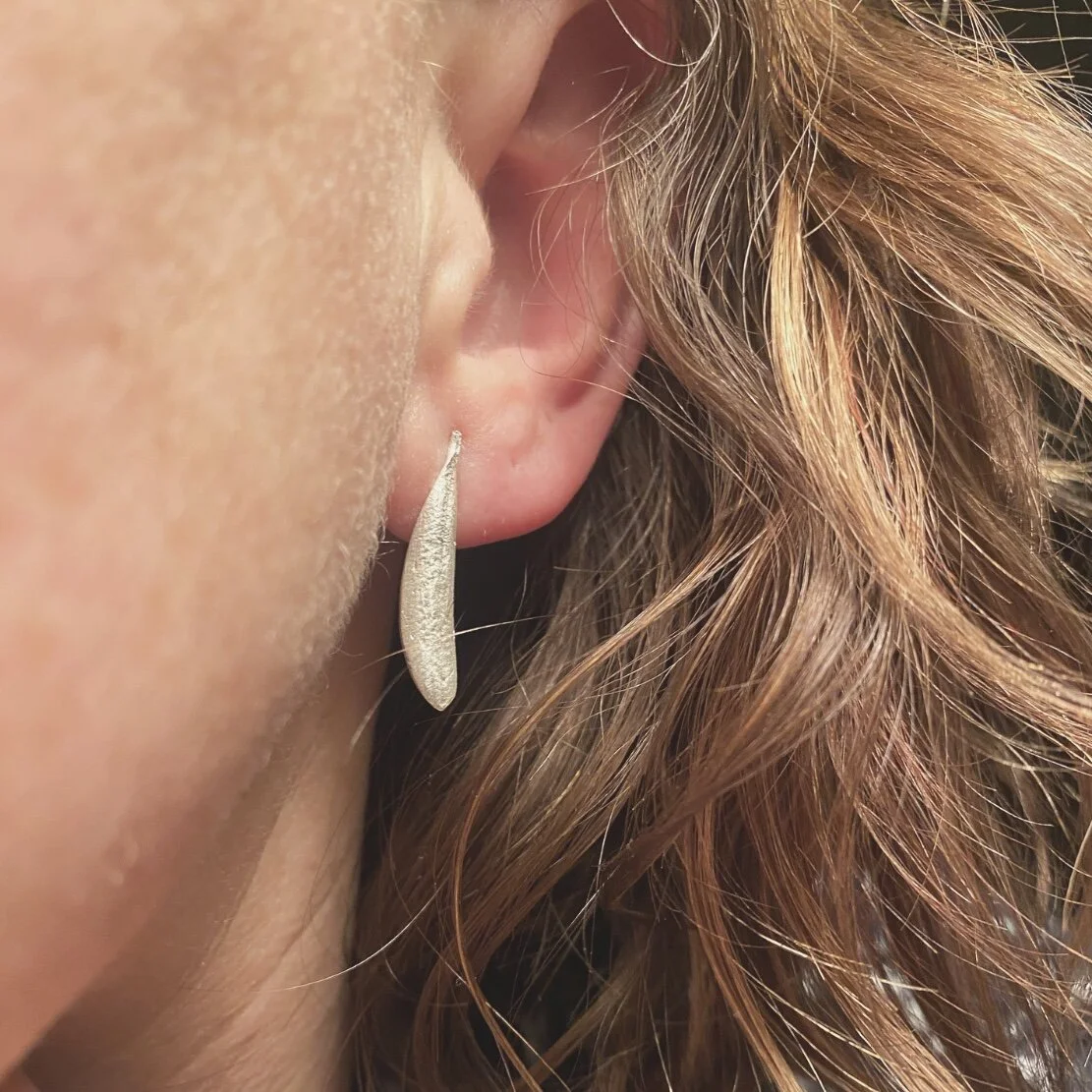 D0F8E319-E875-43F5-9943-4DE7DAB6511C