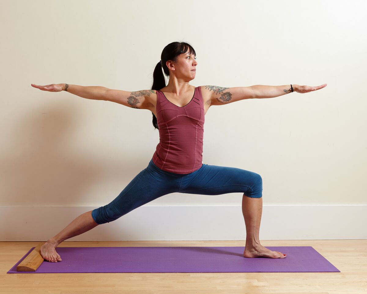virabhadrasana ii 