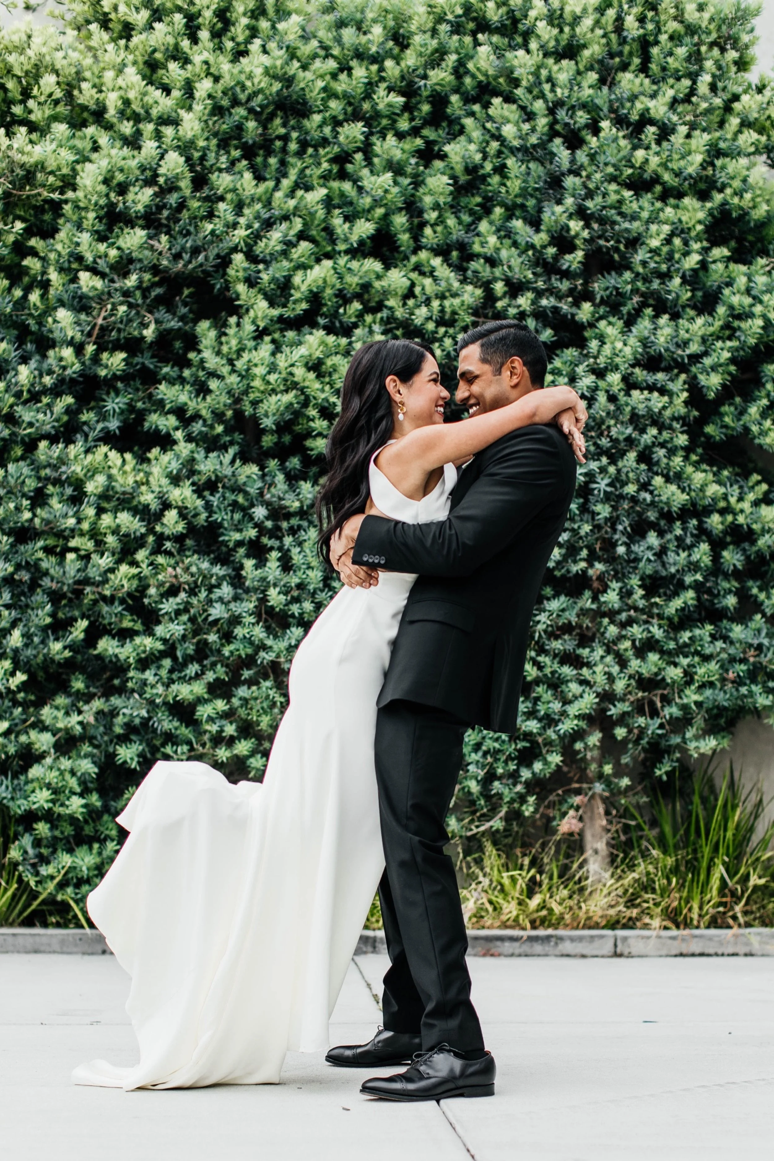 Smoky Hollow Studios Wedding, Bride and Groom Portraits, Los Angeles Wedding, Los Angeles Wedding Photographer, Los Angeles Wedding Photos, Los Angeles Wedding Photography, DTLA Wedding, California Wedding Photographer, California Wedding Photography, California Wedding Photos, SoCal Wedding Photographer, SoCal Wedding Photos, SoCal Wedding Photography, Los Angeles Wedding Inspo, Destination Wedding California, Biracial Couple, Elegant Wedding, Modern Wedding, Candid Wedding Photos
