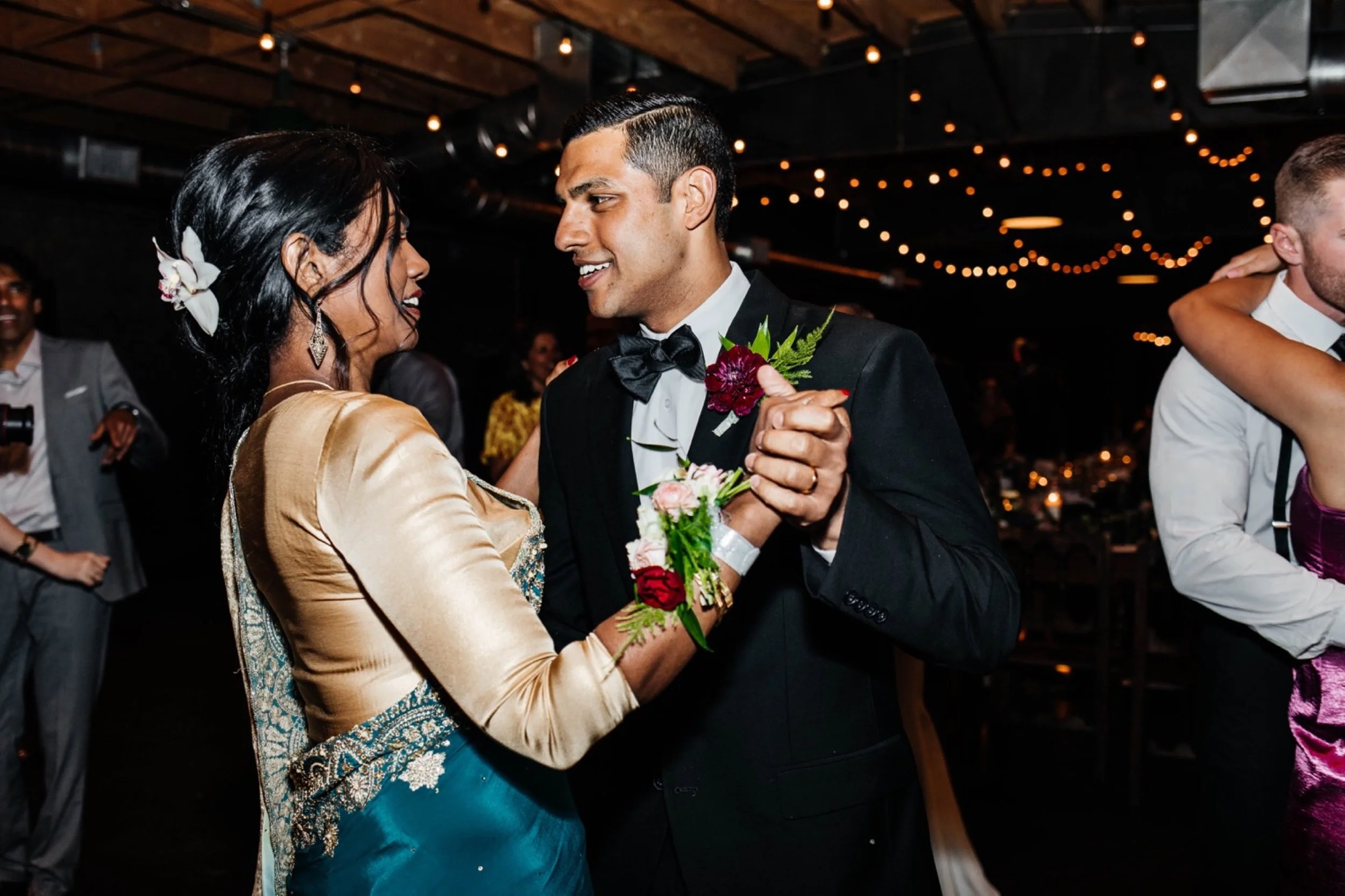 Smoky Hollow Studios Wedding, Mother Son Dance, Los Angeles Wedding, Los Angeles Wedding Photographer, Los Angeles Wedding Photos, Los Angeles Wedding Photography, DTLA Wedding, California Wedding Photographer, California Wedding Photography, California Wedding Photos, SoCal Wedding Photographer, SoCal Wedding Photos, SoCal Wedding Photography, Los Angeles Wedding Inspo, Destination Wedding California, Elegant Wedding, Modern Wedding, Warehouse Wedding, Unique Wedding Venue