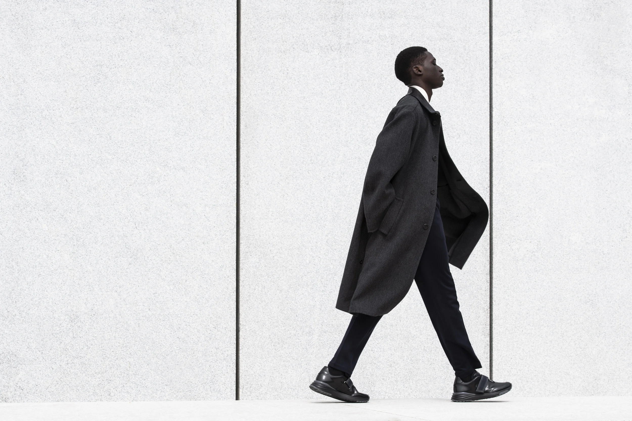 Ferragamo_Hybrid_Shoot_BTS_CARD_01_219_R2.jpg