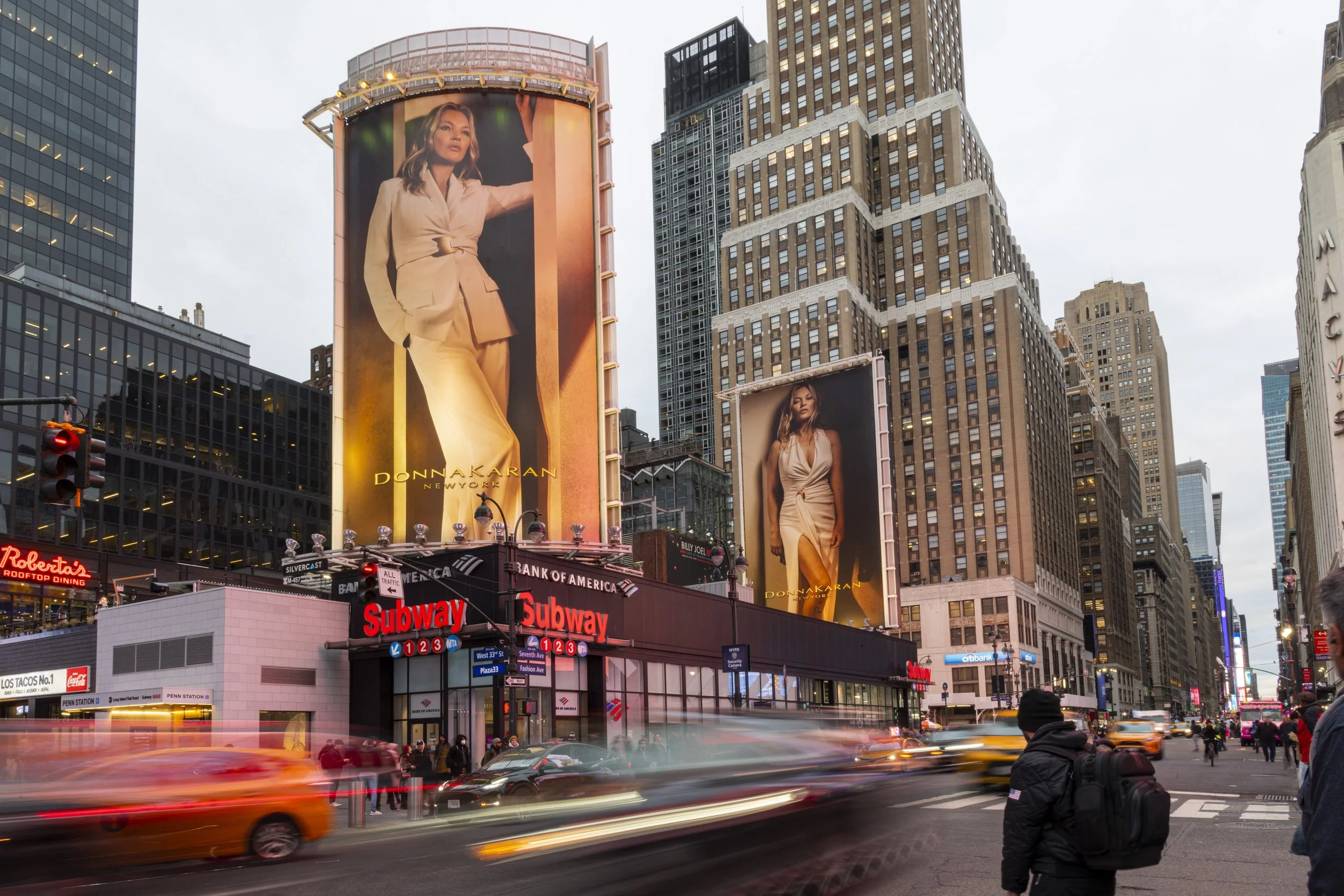 NYC-600-601 DKNY_9391.jpg