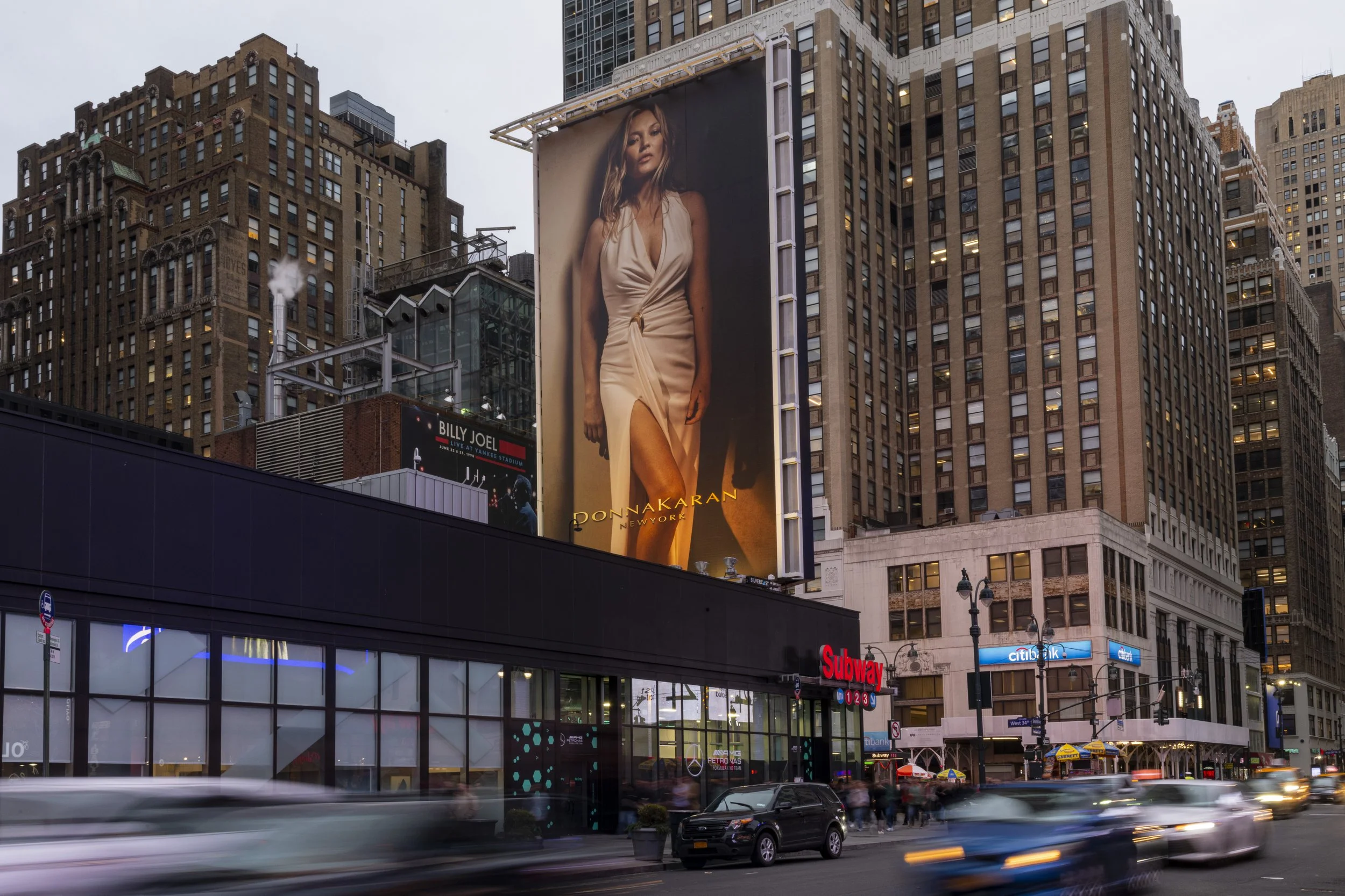 NYC-600-601 DKNY_9412 (1).jpg
