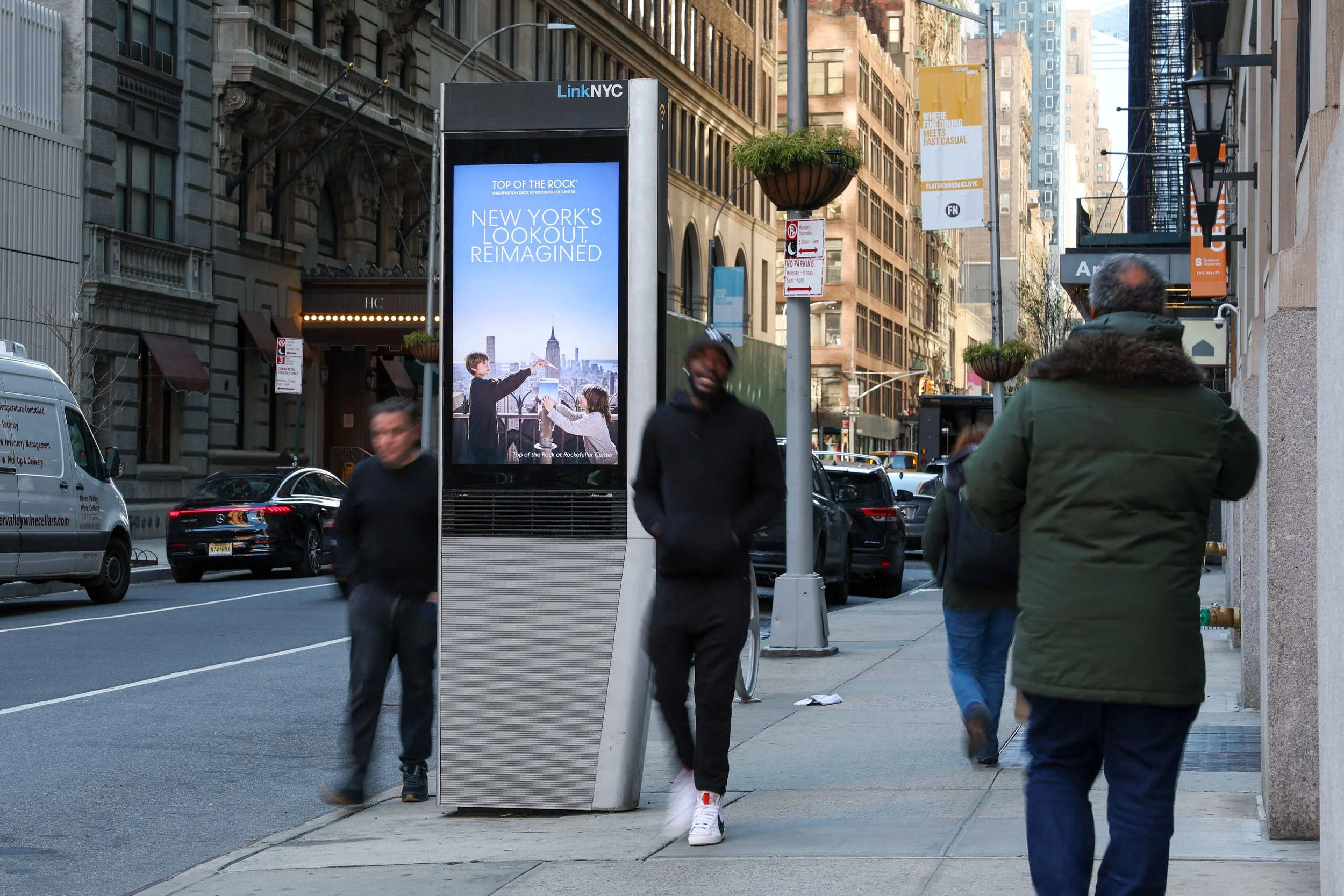 Link_Kiosk_2 Boys.jpg
