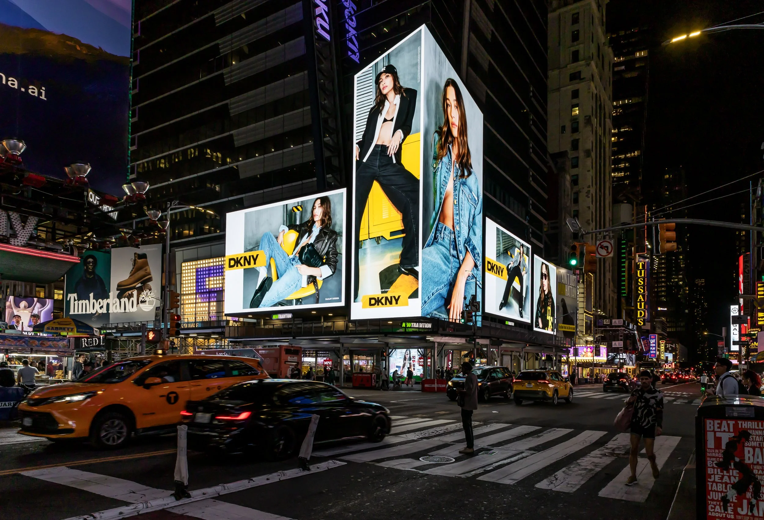 TIMES SQUARE.jpg