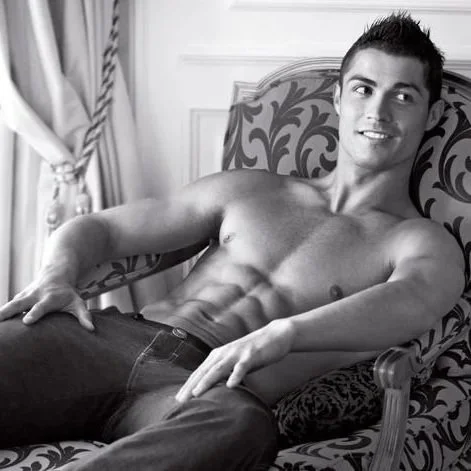 cristiano-ronaldo-photo-armani.jpg