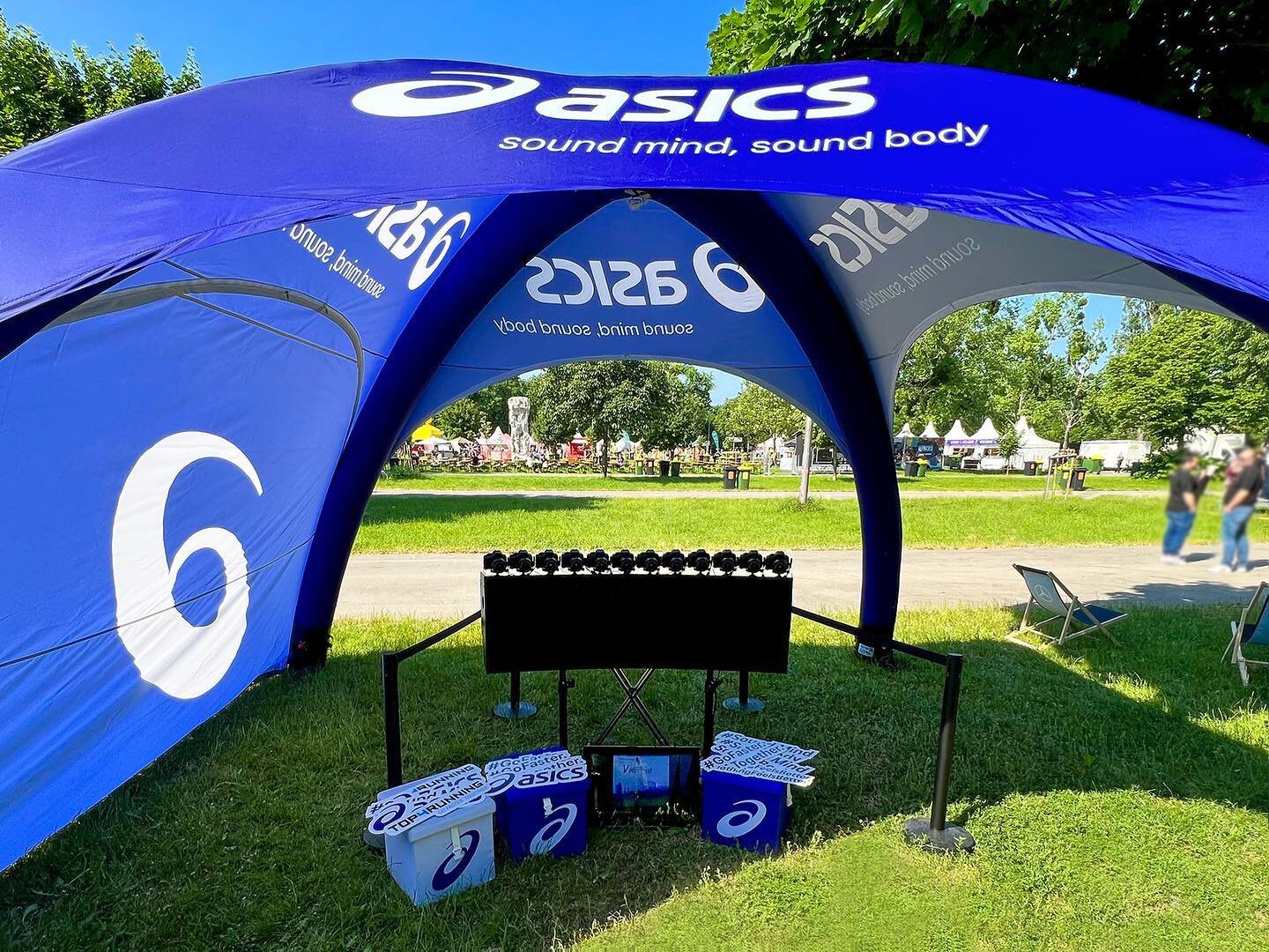 🥳 das war unsere
3D-Multicam Installation beim 36. Asics Frauenlauf im Wiener Prater. Ein super Event! 🥳📷🥳📷🥳📷🥳
#3dmulticam 
#timefreeze #3dtimefreeze #3dphotobooth #photobooth #3dfotobox #multicamarray #photoarray #camerarray #wigglegram #3df