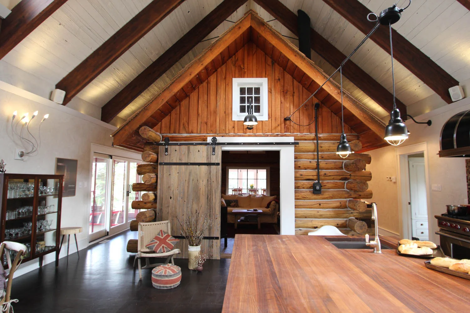 CABIN IN A CABIN RESIDENCE