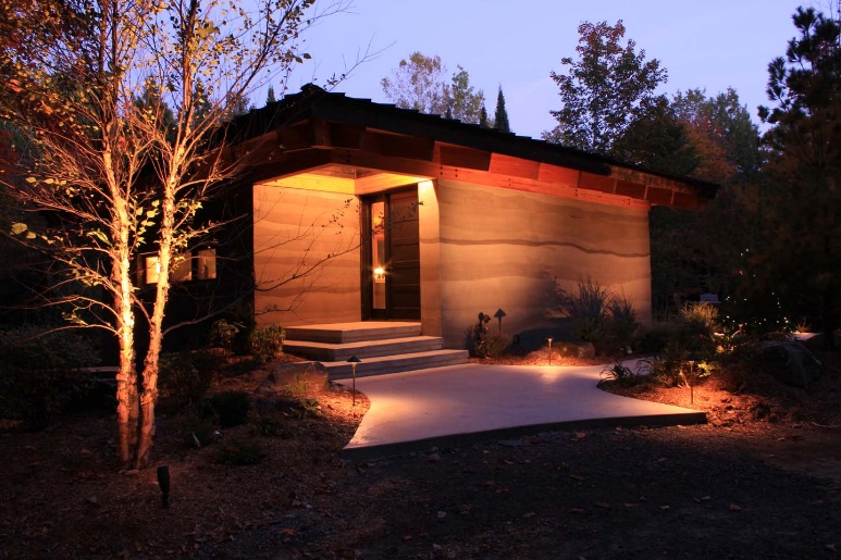 RAMMED EARTH ARTIST RETREAT