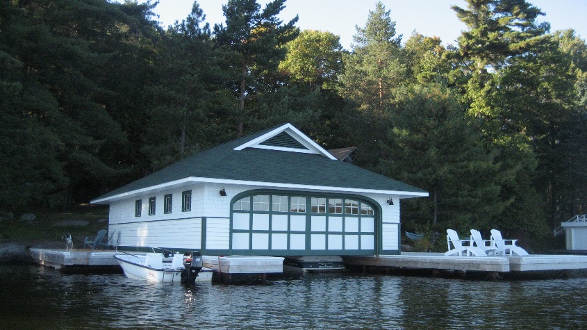 FOOTS BAY BOATHOUSE