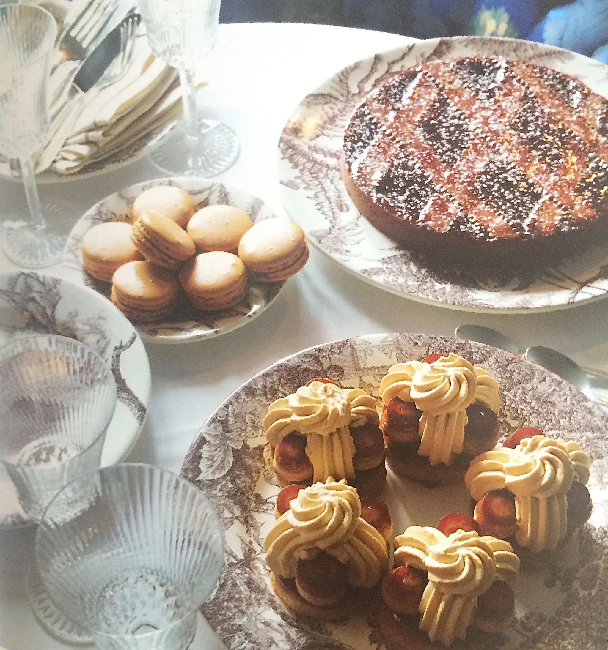lartderecevoir-laduree9.jpg