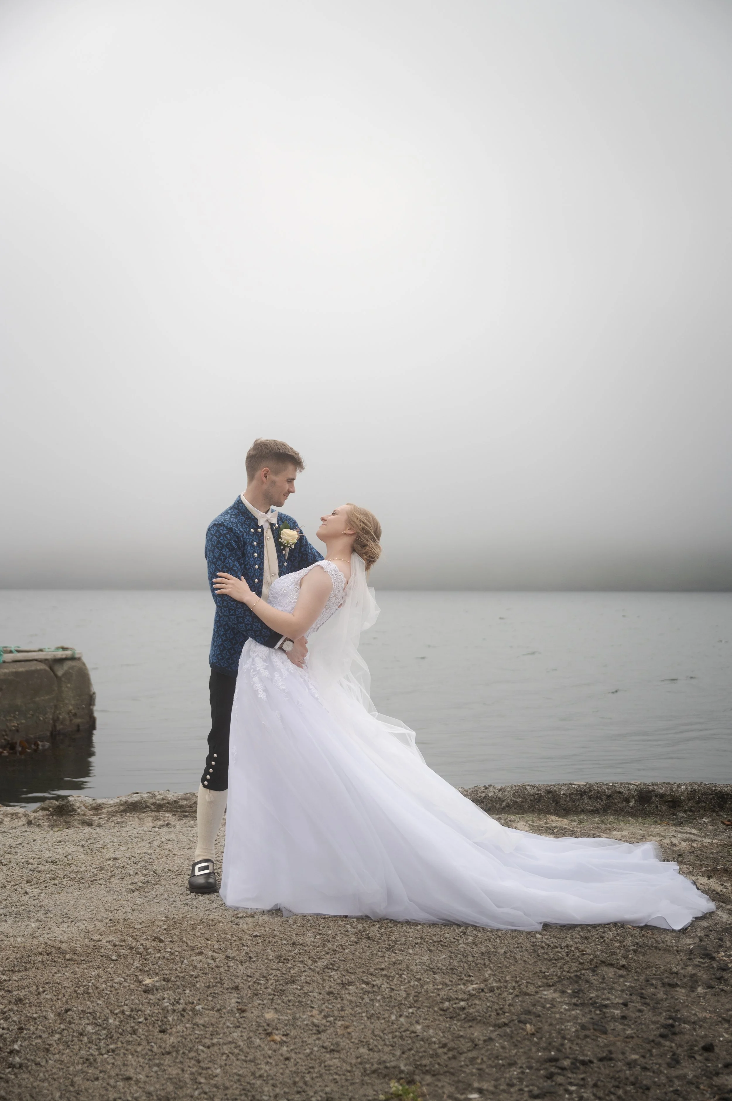 Brúðarmyndir_July 24, 2021_Sofía&JógvanPauli_Familjumyndir_20 of 58.jpg