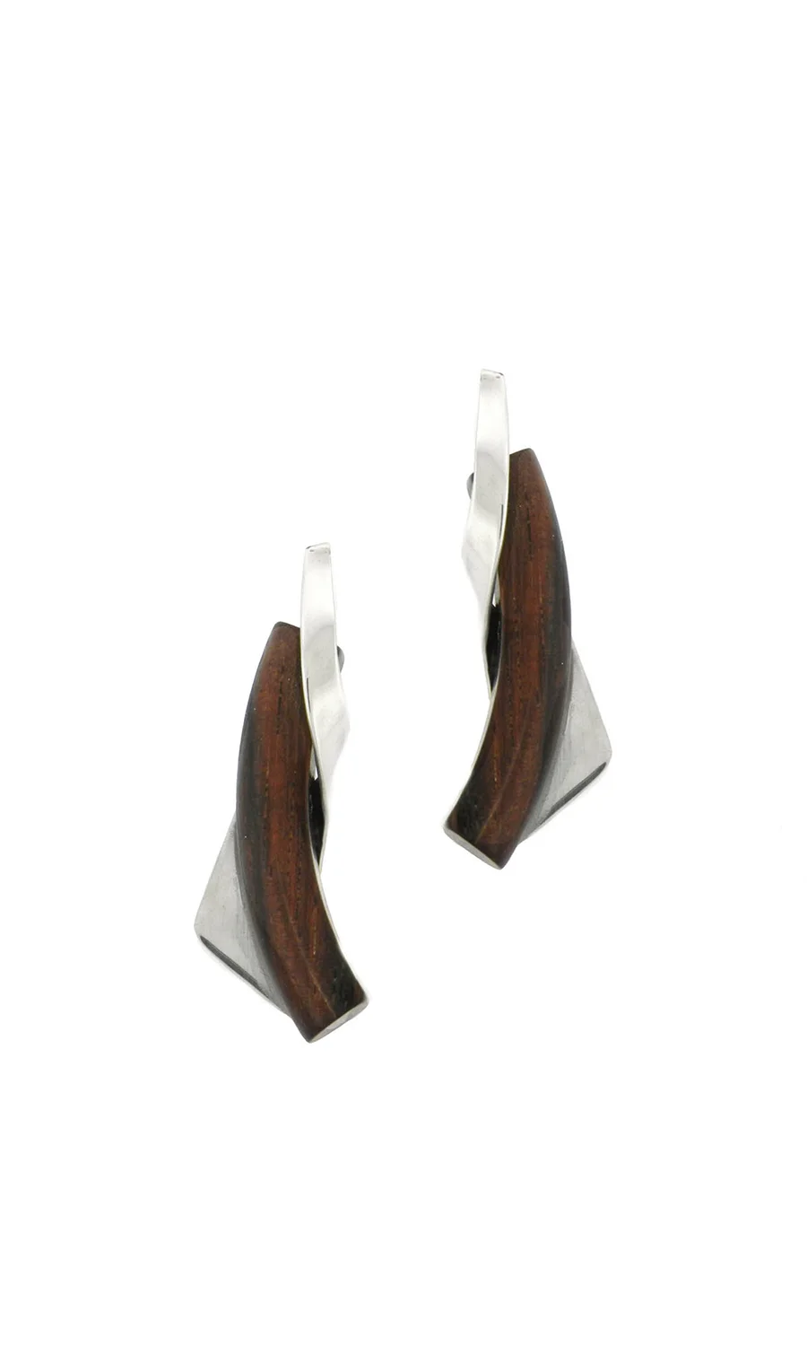 squarespaceLienaEarrings.jpg