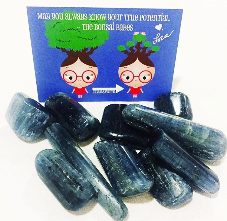 Tumbled Blue Kyanite: Communication & Inner Voice