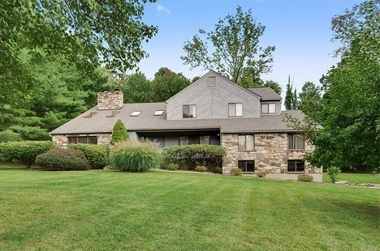 6 CHEROKEE CT KATONAH LIST PRICE $849,995 SOLD PRICE $775,000 SOLD ON 07/05/17