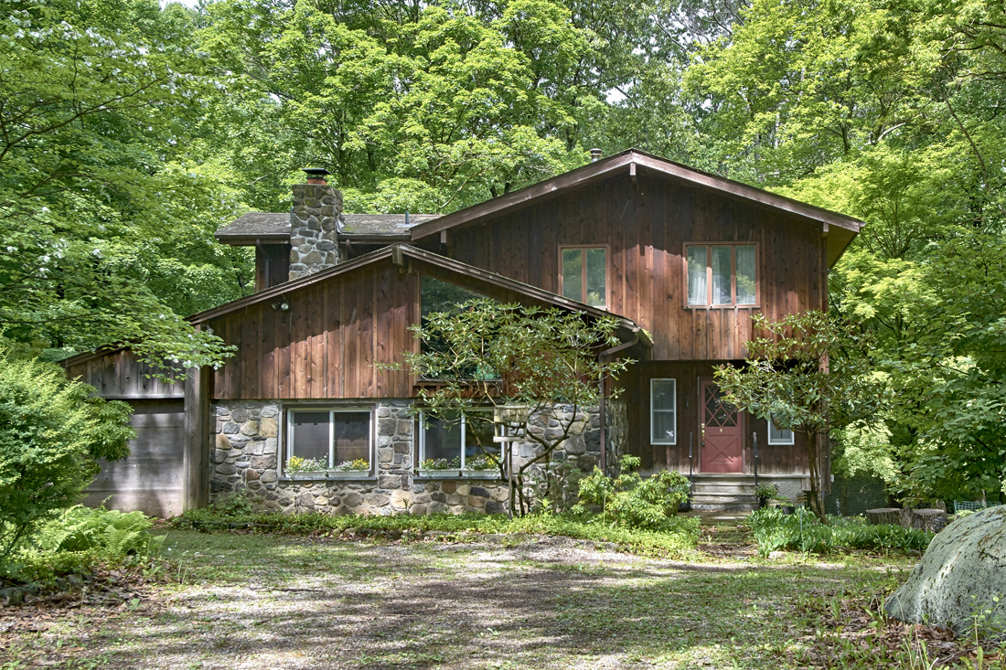 184 FURNACE DOCK RD CORTLANDT MANOR LIST PRICE $617,000 SOLD PRICE $592,500 SOLD ON 09/25/18