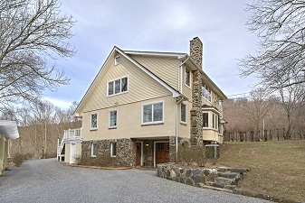 94 COLABAUGH POND RD CROTON ON HUDSON LIST PRICE $969,000 SOLD PRICE $949,000 SOLD ON 04/23/19