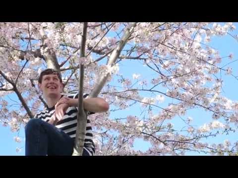 U n i d e n t i f i e d Vlog 2