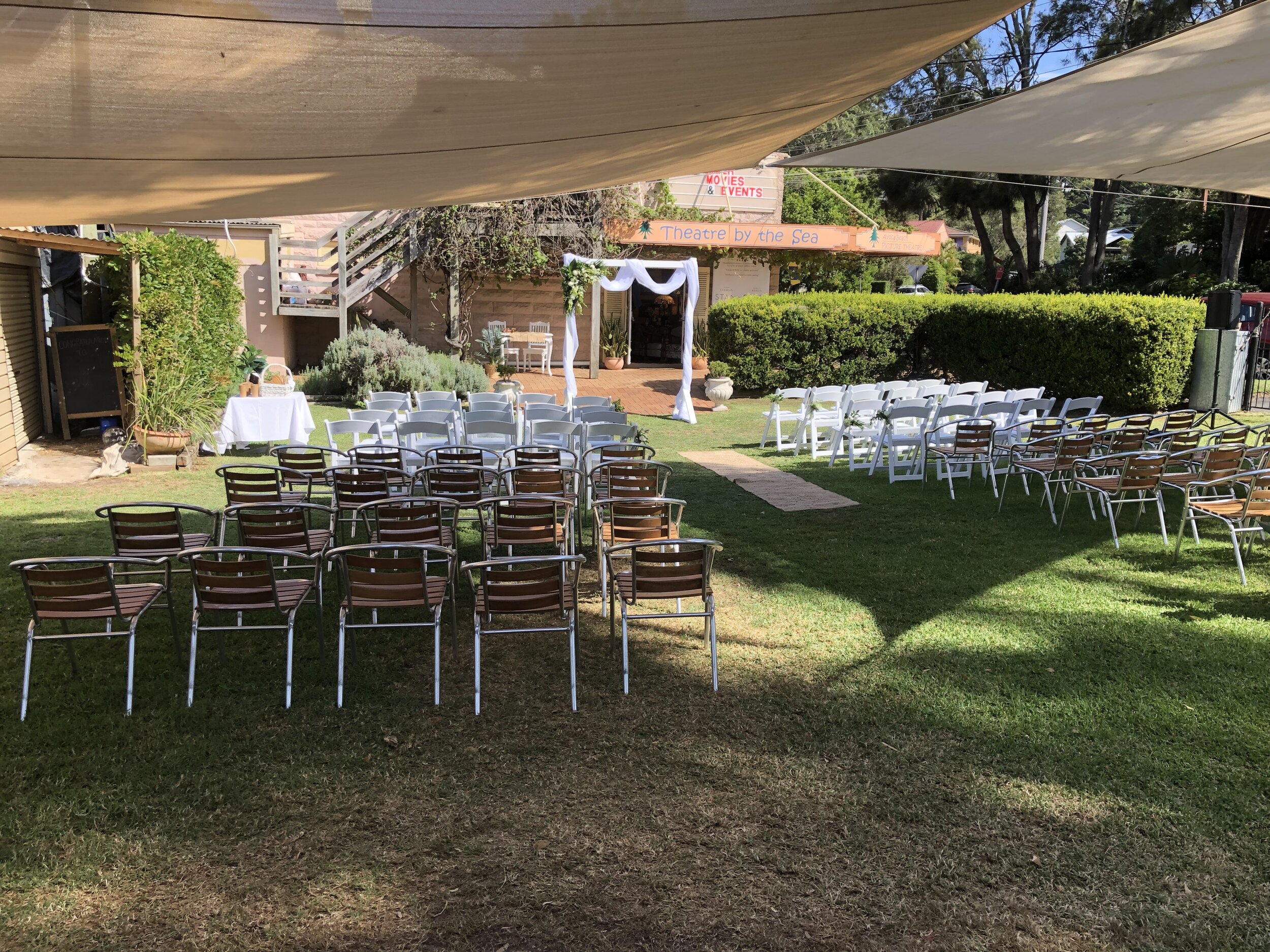 Wedding ceremony avoca beach picture theatre (40).JPG