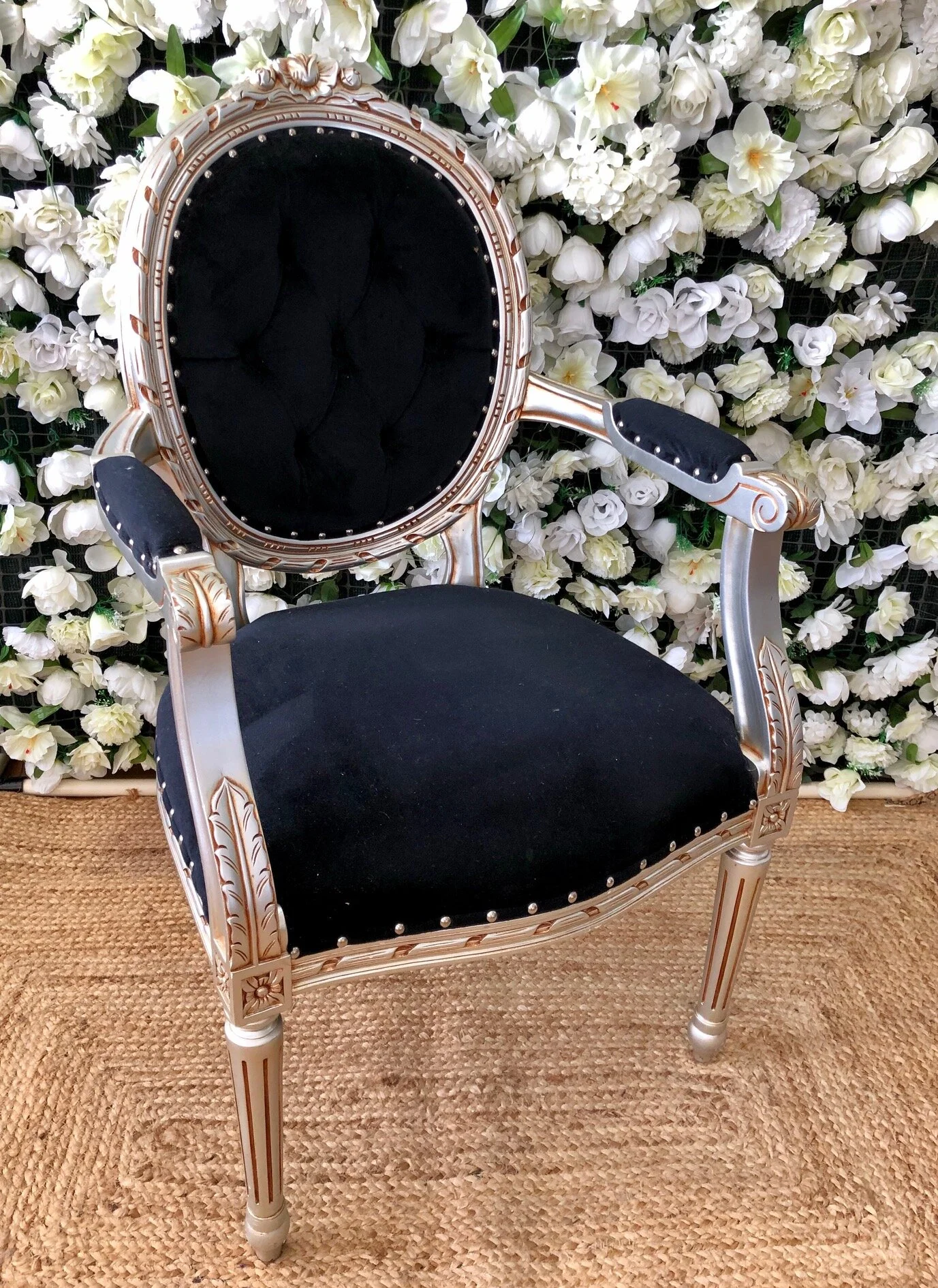 Regal Chairs — Celebration Set Ups