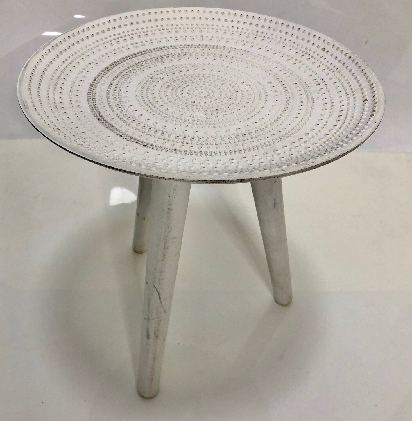 Small white table