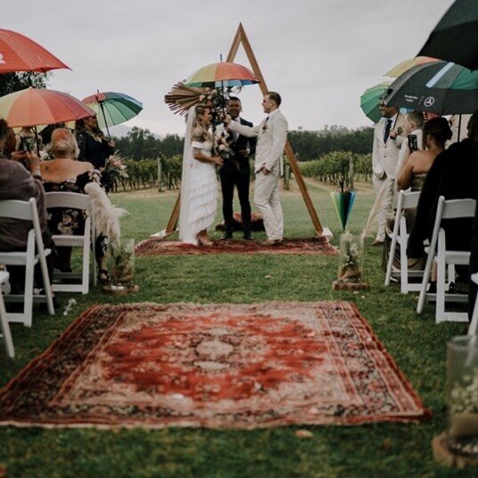 Proof of how beautiful rain can be on your wedding day ☔️ A little flashback to Karley and Josh&rsquo;s wedding in April with this gorgeous image captured by #scottlahiffphotography