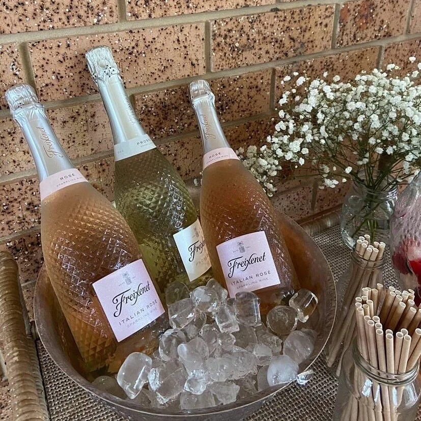 Happiness in an ice bucket 😄🍾🥂