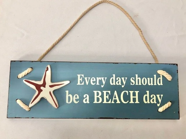 Beach day sign — Celebration Set Ups