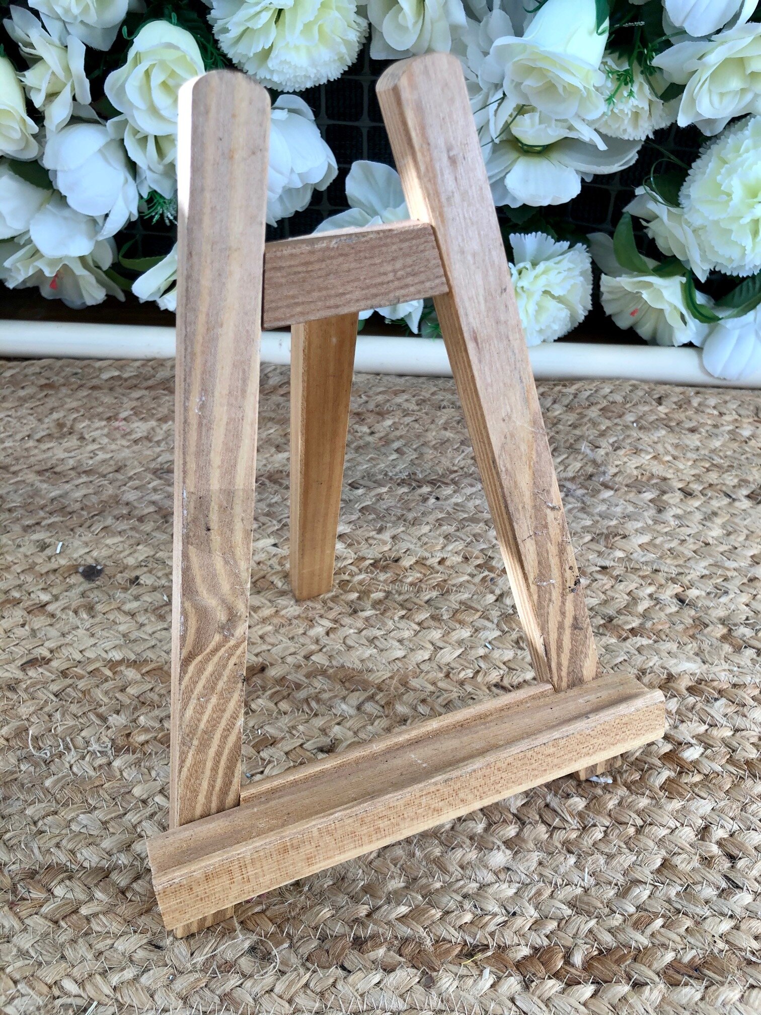 Easels & Table Numbers — Celebration Set Ups