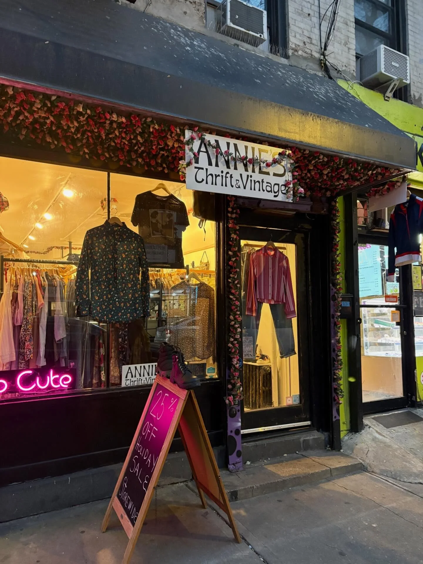 @anniesthriftandvintage 
440 e 9th Street

Hours:
Wed-Fri &bull; 1-7pm
Sat-Sun &bull; 12-6pm
Closed &bull; Mon-Tues