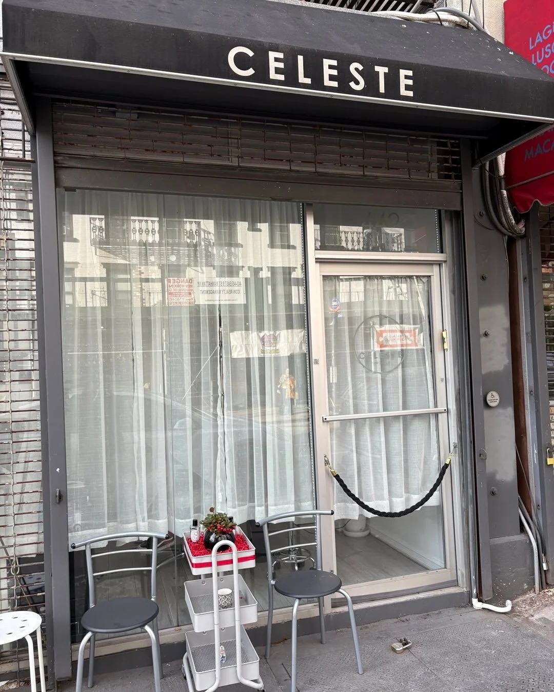 @celestehairstudio 
442 e 9th Street

Hours: 
Tuesday	11 AM&ndash;7 PM
Wednesday 11 AM&ndash;7 PM
Thursday 11 AM&ndash;7 PM
Friday 11 AM&ndash;7 PM
Saturday 11 AM&ndash;5 PM