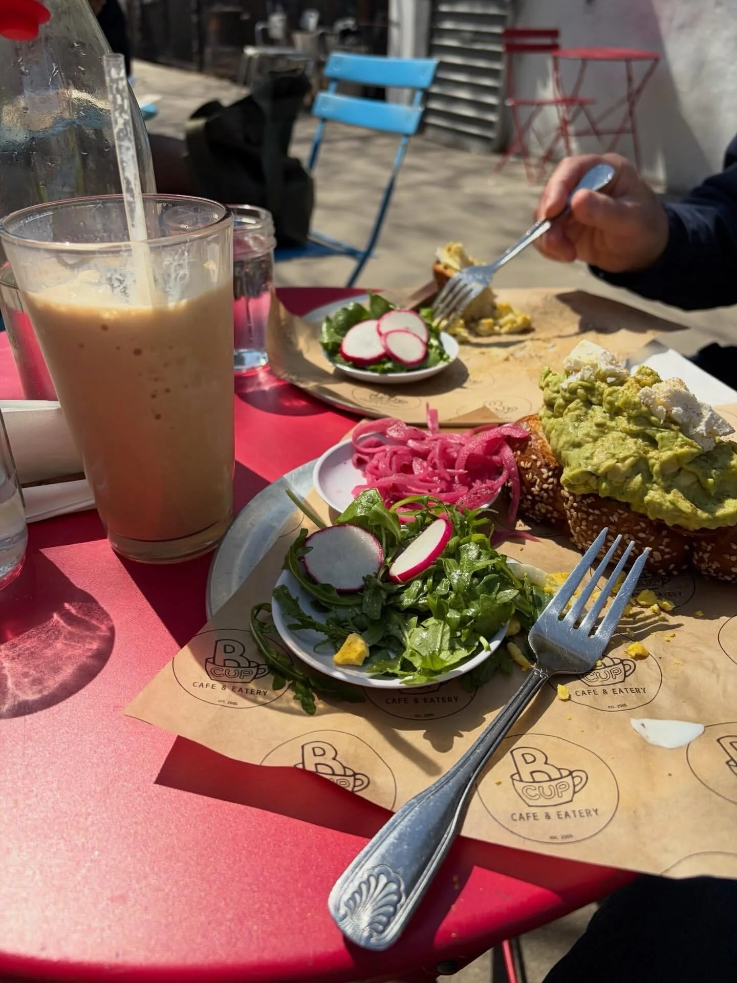 Get @reshare_app &bull; @cindyruskin_fineart Yay, I&rsquo;m so happy to be back in the East Village again, visiting my favorite places again.  You can&rsquo;t go to NYC without going to @bcupcafe BCup Cafe on Avenue B and 13th St!!! Yum!!! 

#iloveth