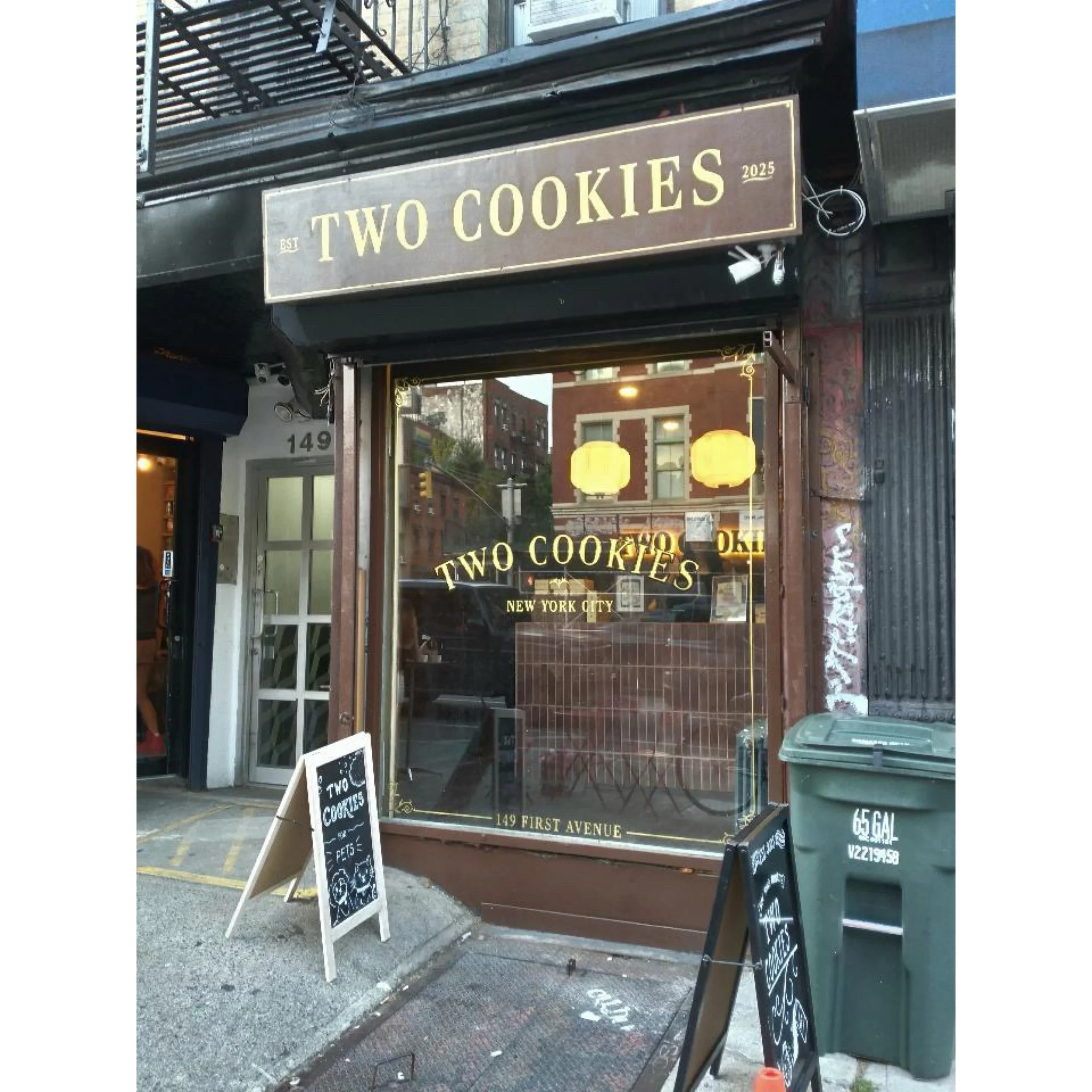 @twocookiesnyc 
149 1st Ave

Hours:
Tues-Sat &bull; 1pm-12am
Sun &bull; 6pm-12am
Mon &bull; Closed 

📷: @lolaartesaenz