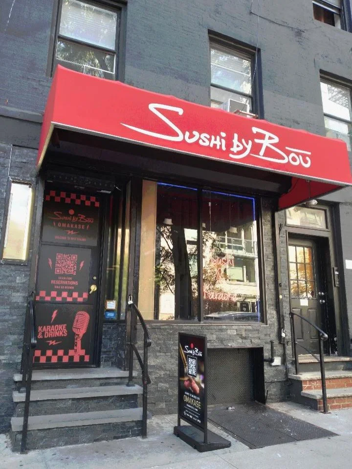 @sushibybou_ 
320 e 11th Street

Hours:
Sunday-Monday: Closed
Wednesday-Saturday: 5 p.m. - 10:00 p.m.

📷: @lolaartesaenz