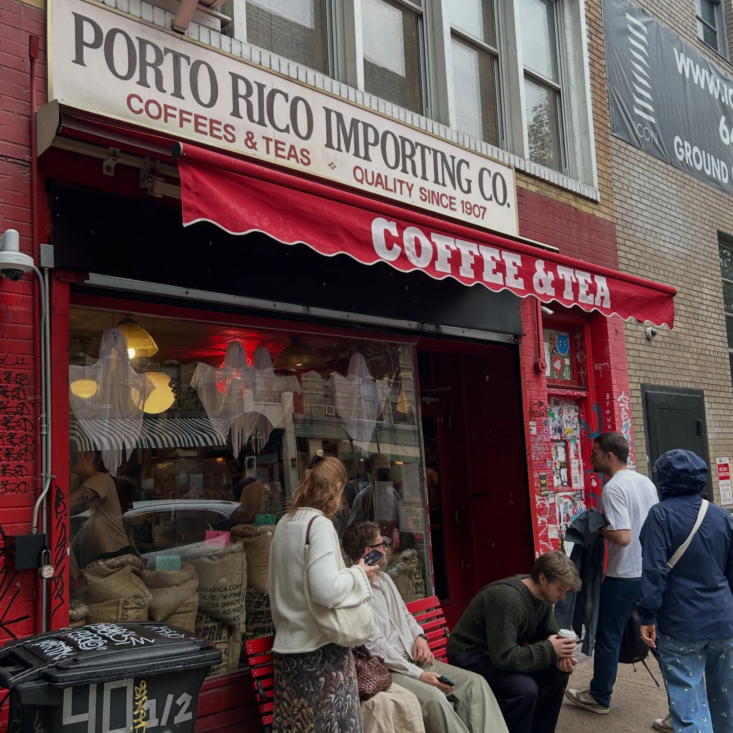 Busy day @portoricoimportingco 
40 St Marks Place 

Hours:
Mon-Fri: 8-6
Sat: 9-6
Sun: 10-5

📷: @artbycarpo / @transparentmeans