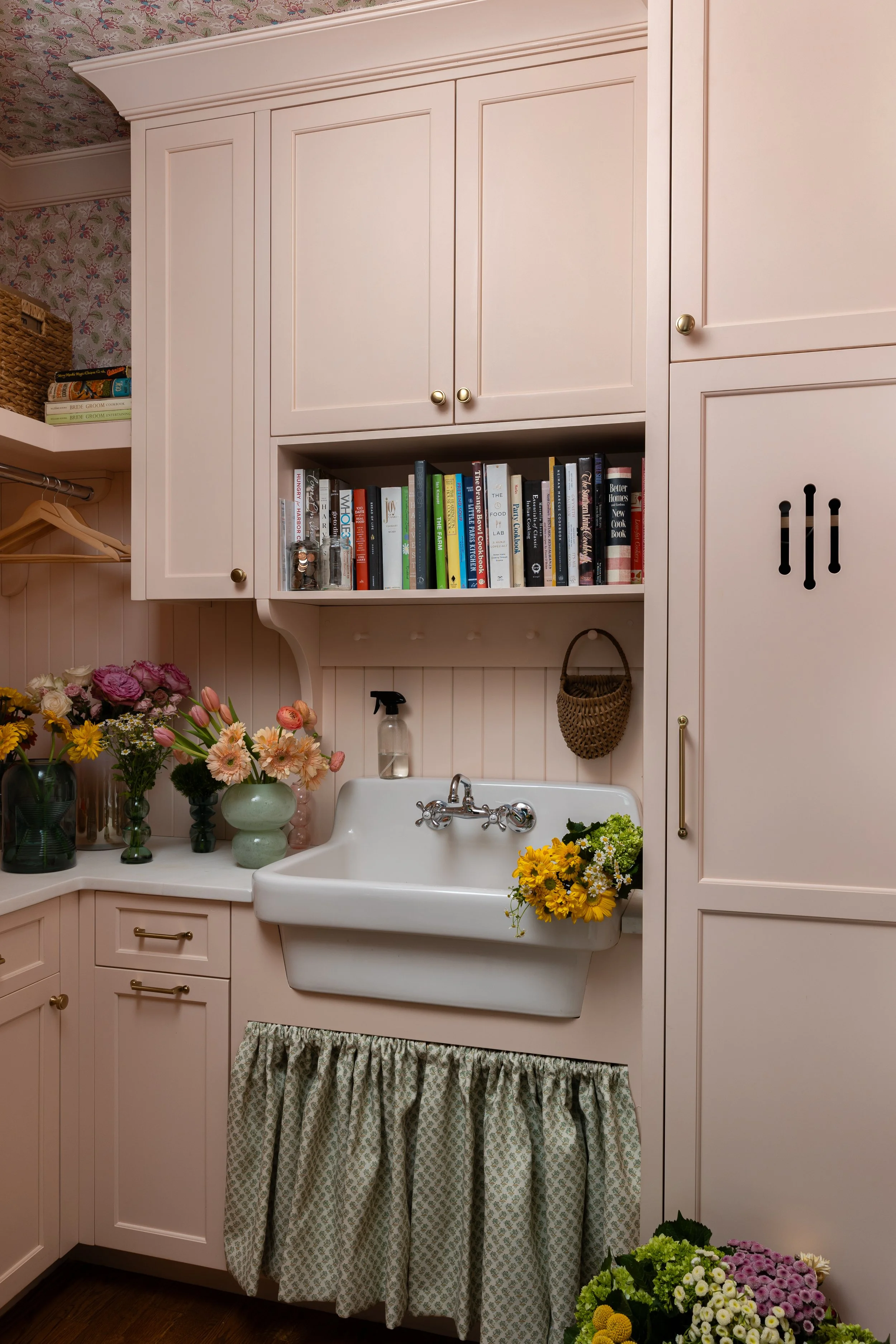 Laundry Room Main .jpg