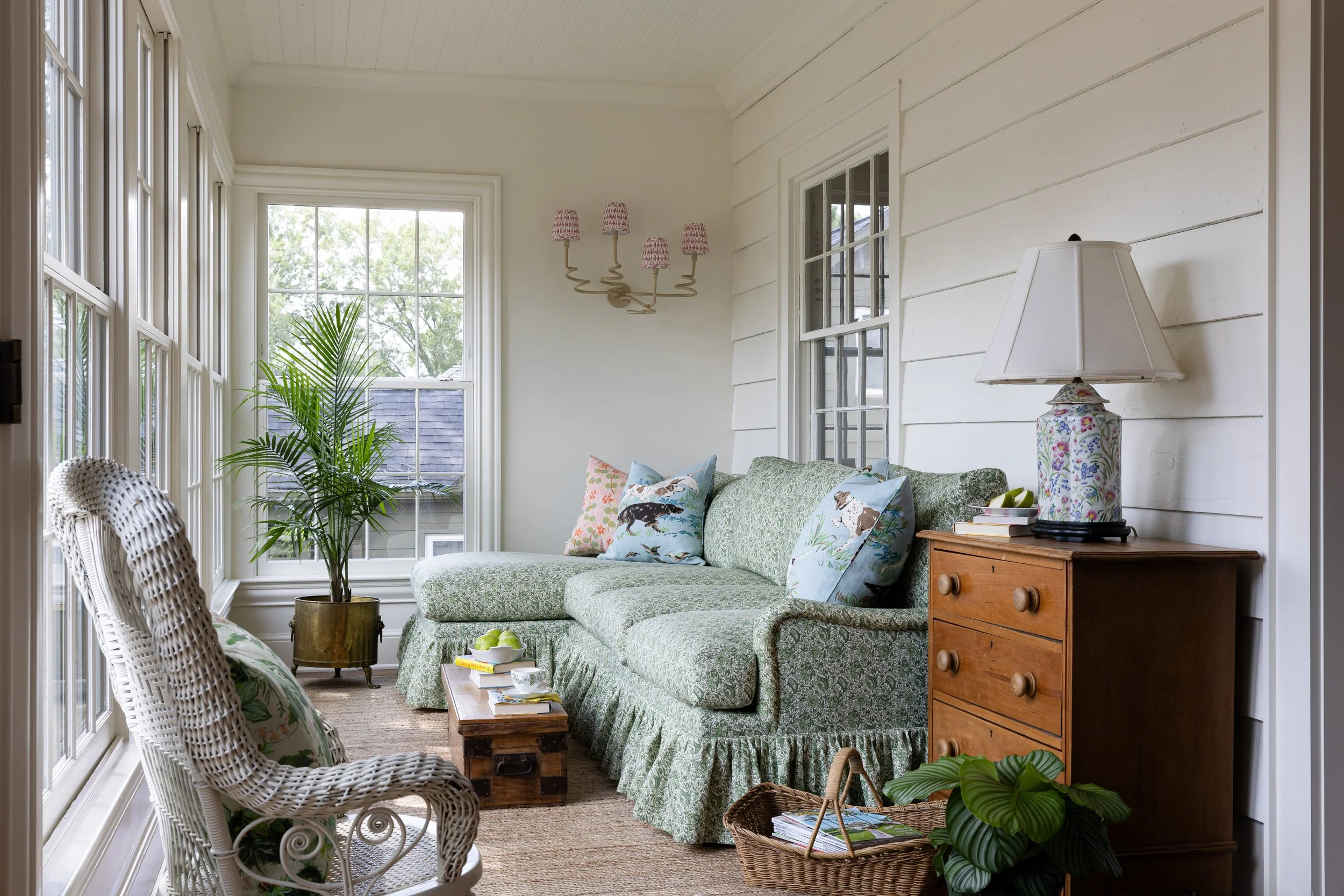 Sunroom 1.jpg