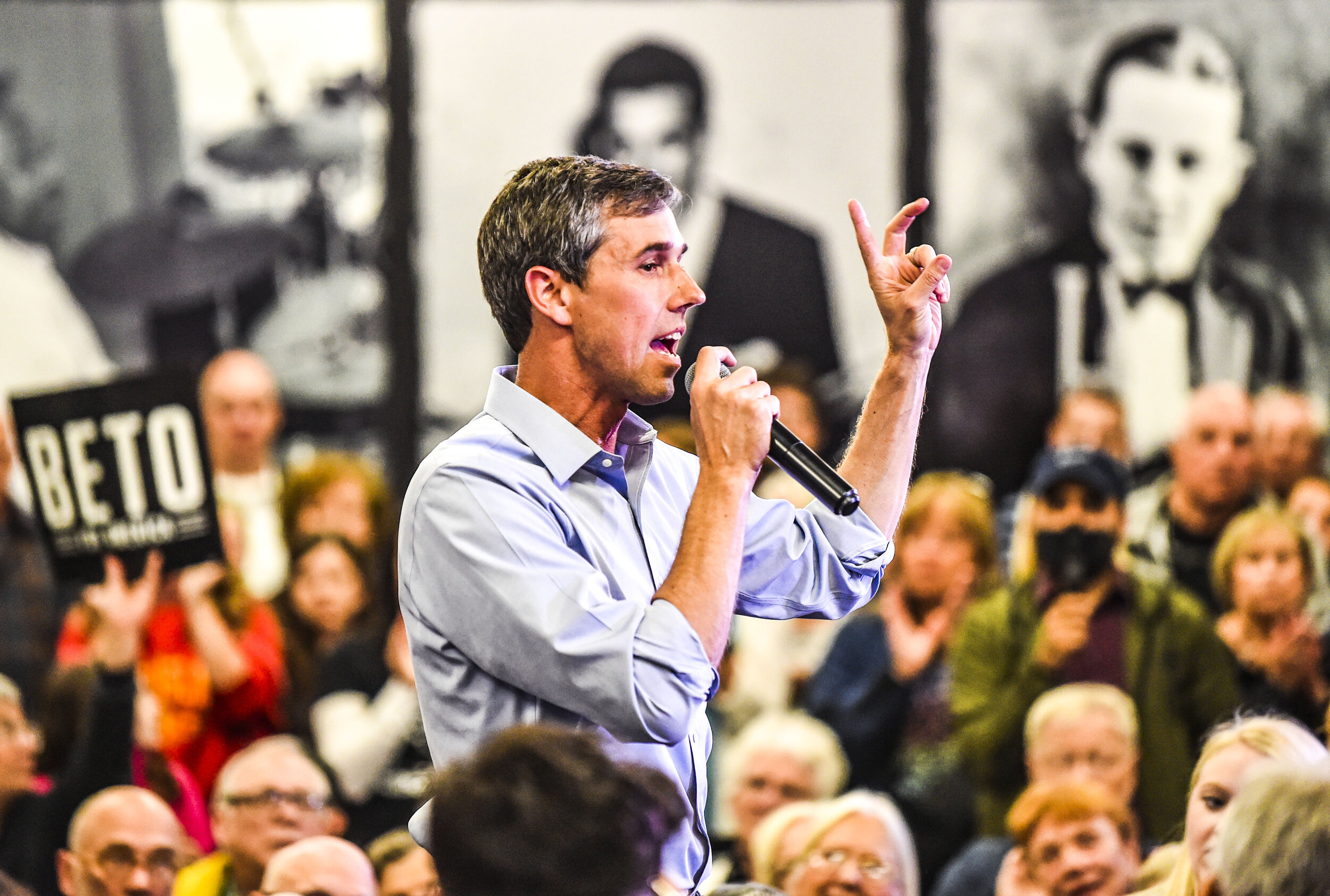  Democratic presidential candidate and former Texas Congressman Beto O'Rourke speaks during a town hall meeting at River Music Experience on Monday in Davenport. 