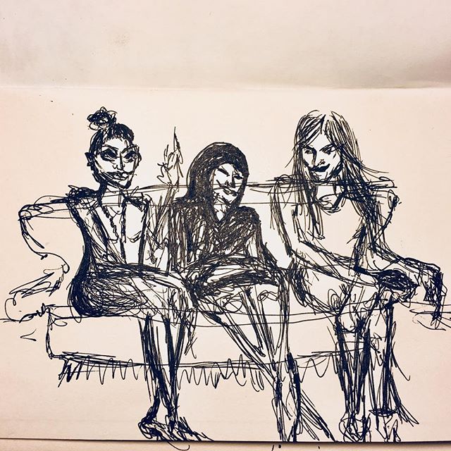 When you’re too busy catching up with good friends, on the homecoming prop sofa, to follow through with a photo. That’s ok, I think we remember just as well✨ our past September visit to St. Louis. NYC, Singapore, and Maui converge during film break. Illustration based on your essence from my memory ✨ @bigsoniamovie @muse_girl_muse #imwearingthehoodie
.
.
.
#stlouis #stl #CHS #claytonhigh #claytonhighschool #clayton #friends #homecoming #bigsonia #girls #ladies #traveltalk #bigsoniamovie #sketchmemory #sketch #hoodie #selfie #forgottenselfie #rememberedselfie #rustysketcher