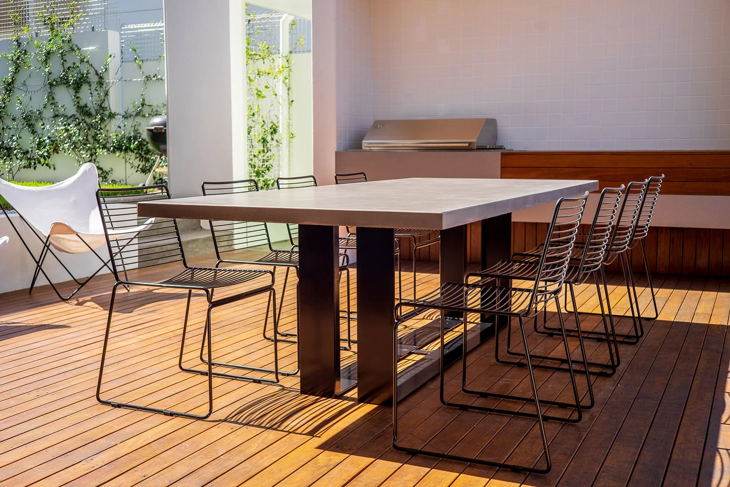 beni-concrete-dining-table-4.jpg