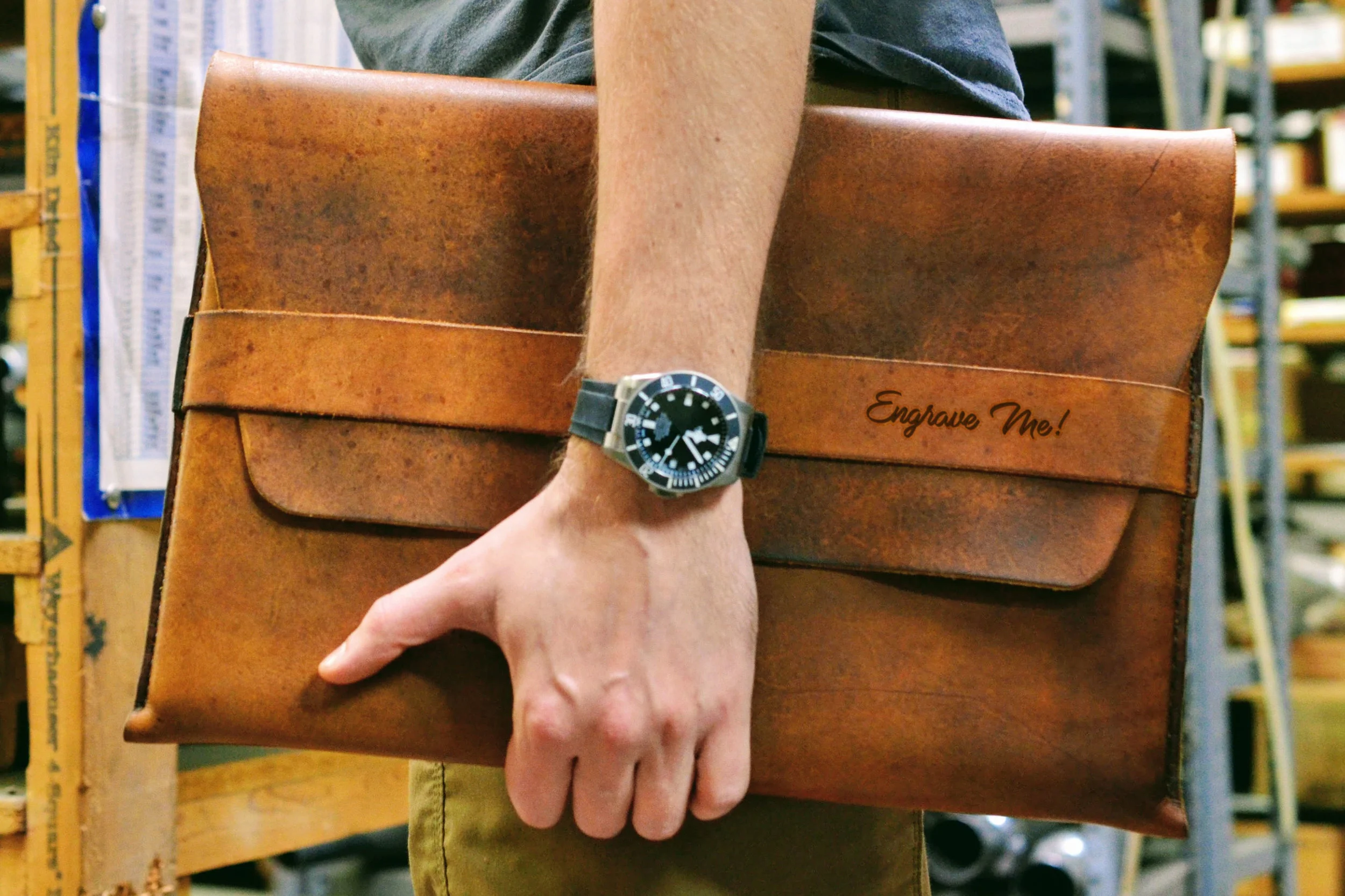 Drifter Folio - Saddle Tan