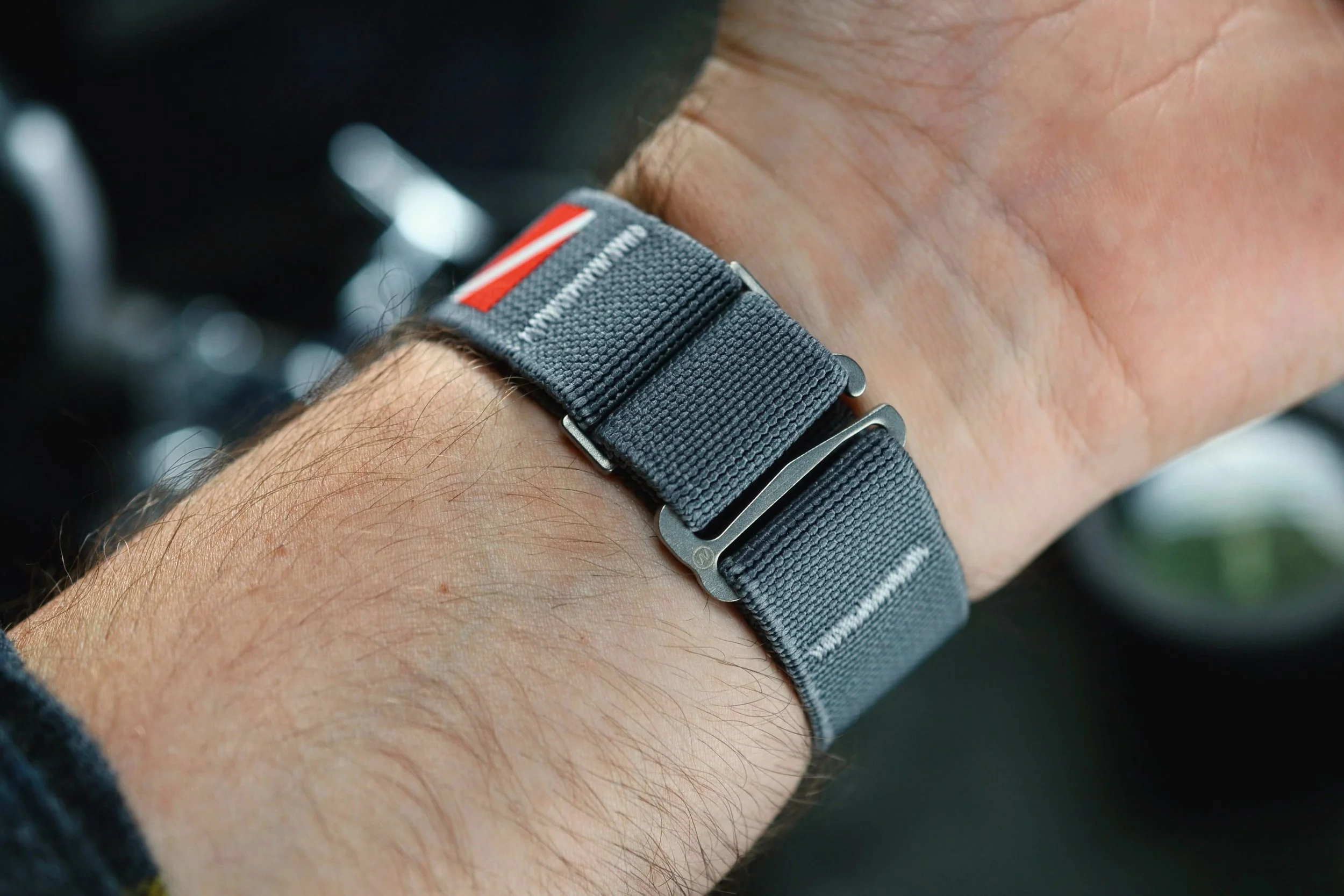 PRO DD Wrist 2.JPG